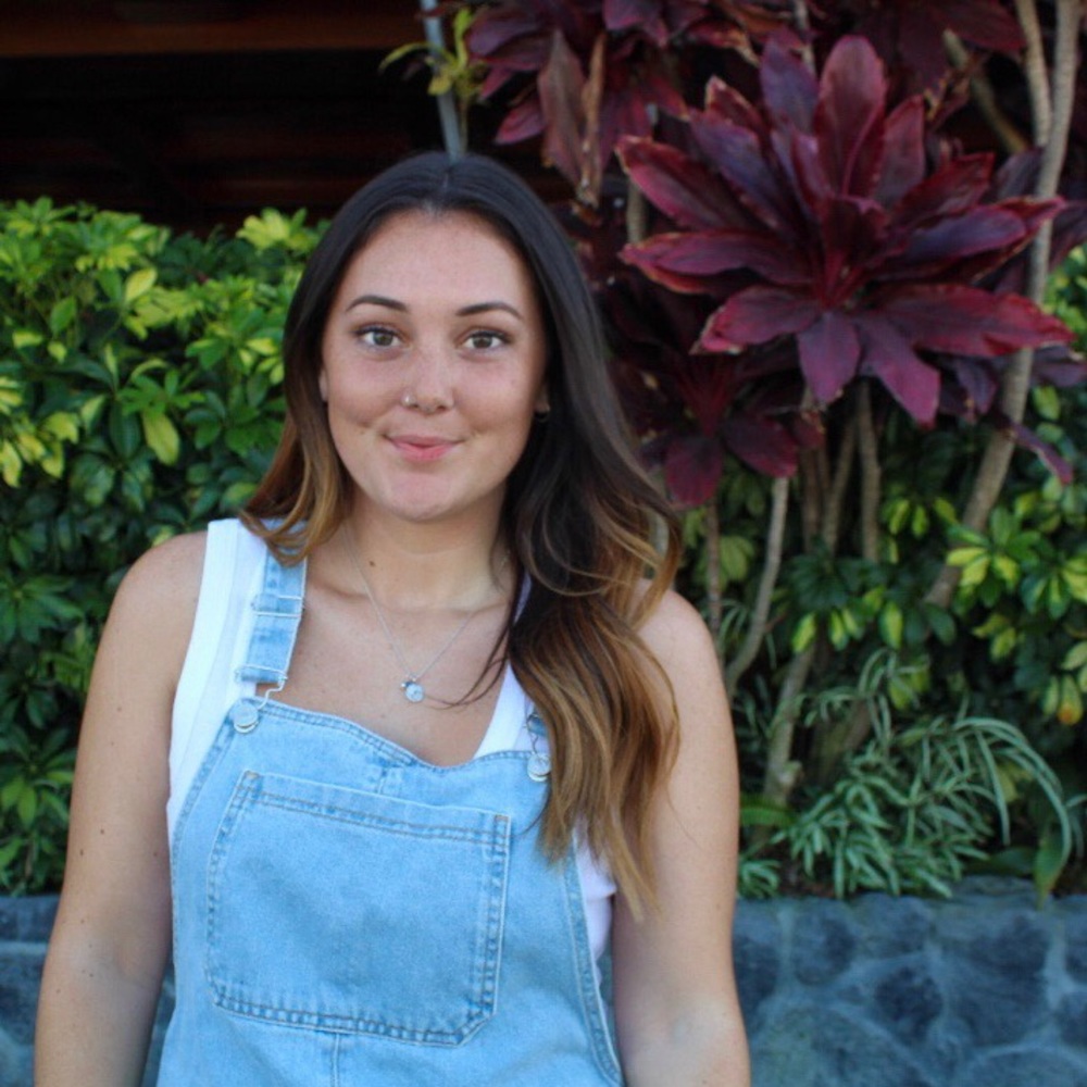 Meet your Posher, Alyssa